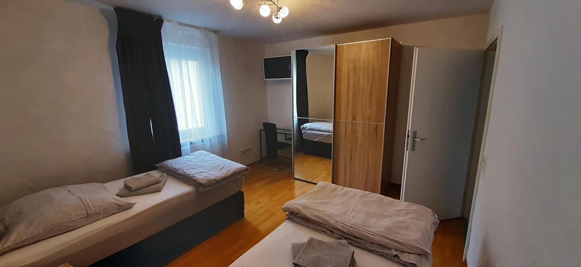 Fewo Reutlingen Heinestrasse Bilik gambar